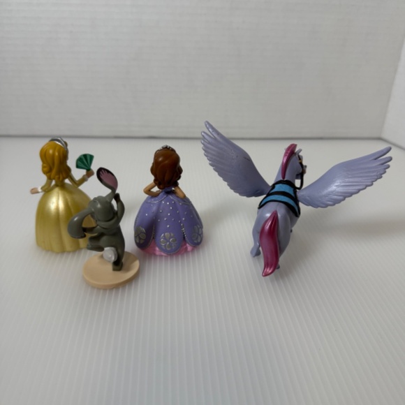Disney Figures Sofia the First Lot of 4 PVC Figures Cake Toppers Amber/Clover - Picture 4 of 8